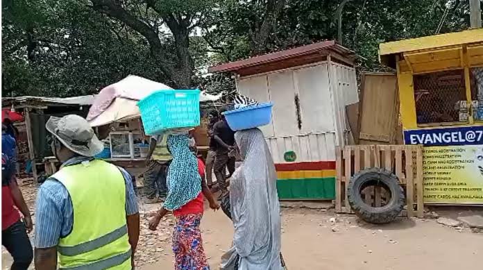 Traders near 37 Military Hospital given one week to vacate walkway