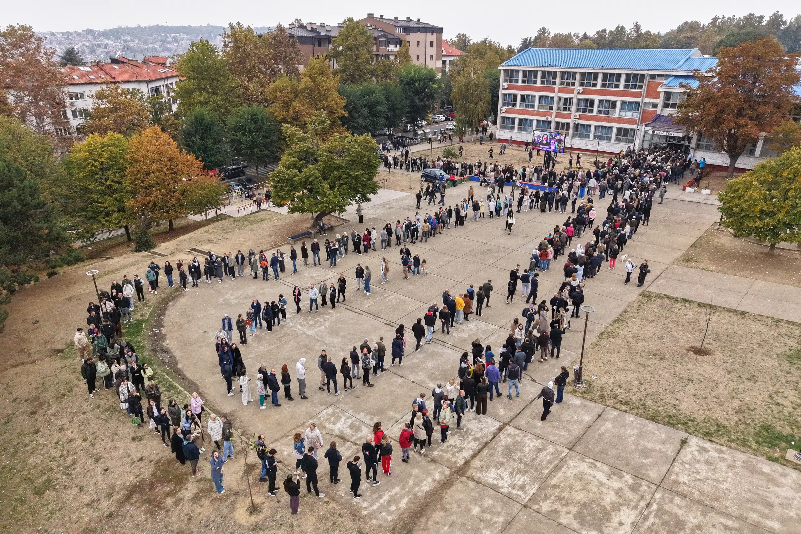 High Turnout Marks Serbia Election as Student-Backed Opposition Challenges Ruling Party