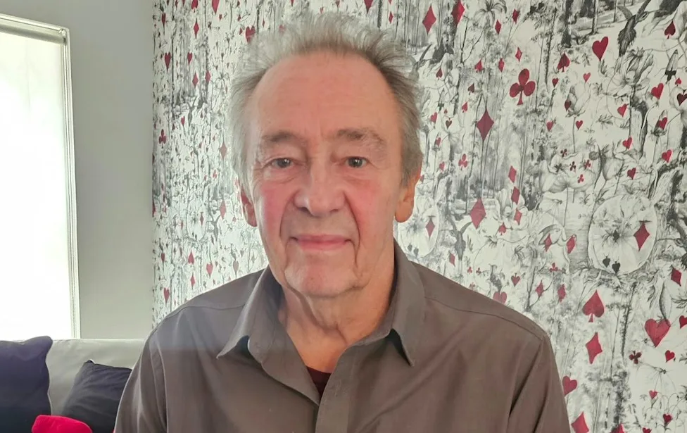 Comedian Paul Whitehouse Fights Off Mugger Who Tried to Steal His Bank Card