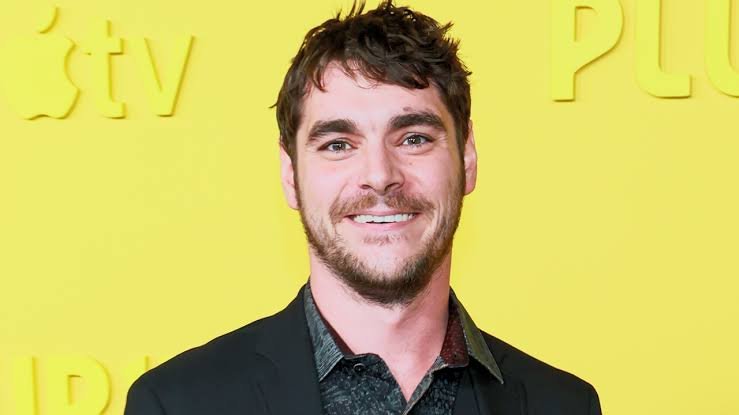 ‘Breaking Bad’ Star RJ Mitte Dies at 34